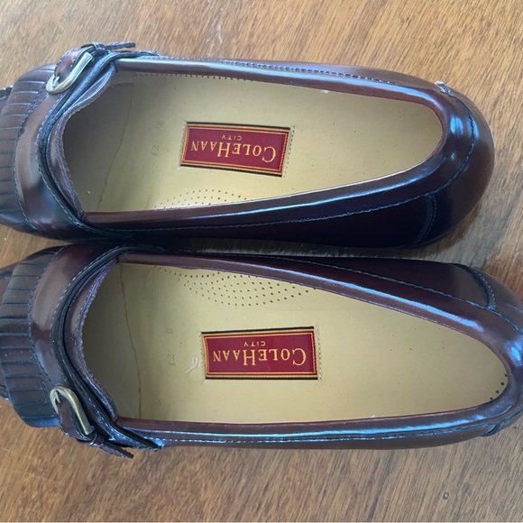 Brand new ColeHaan men’s dress shoes - Picture 2 of 3